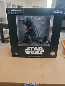DISNEY Parks Star Wars Luke Skywalker PVC Figure Diamond Select Toys - Picture 1 of 9