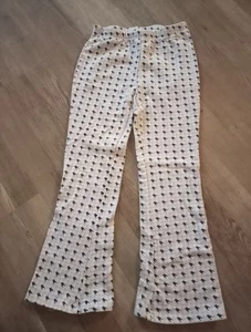 Coole weiche Hose Leggings Freizeithose v. L&D ausgestellte Beine Gr.128/134 Top - Bild 1 von 2