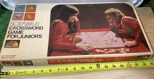 Vintage 1975 Scrabble Crossword Game for Juniors 4th Edition S&R Complete & Rare - Picture 1 of 19