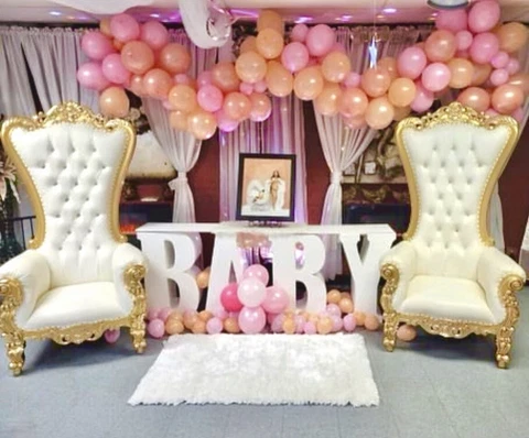 Throne Chair Gold And White (2x) Cover