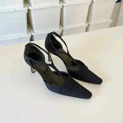Tacones Saks Fifth Avenue Vintage años 90 con tiras punta negros talla 6 Foto 1 de 4