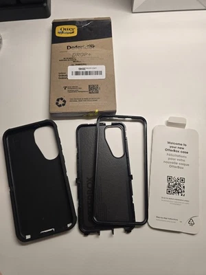 OtterBox Samsung Galaxy S25+ and S24+ Defender Series Case - Black - Image 1 of 3