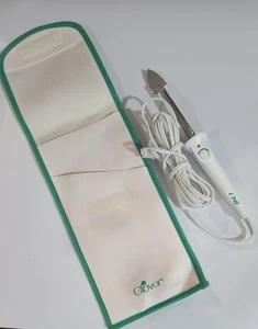 CLOVER NEEDLECRAFT MINI IRON MCI-900 w/ Storage Bag - Picture 1 of 3