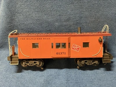 K-Line Electric Trains O Scale Milwaukee Road 01371 Caboose Chicago Milwaukee - Image 1 of 4