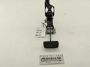 09-13 Subaru Forester Brake Pedal Assembly W/Automatic Transmission - Picture 1 of 10