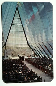 Vintage Air Force Academy Protestant Chapel Interior Postcard Colorado - Picture 1 of 2