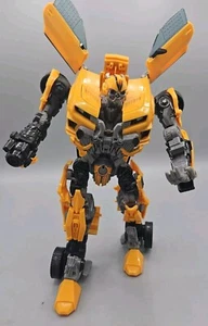 2011 Hasbro Transformers Dark Of The Moon Leader Class Bumblebee Figure - Picture 1 of 4