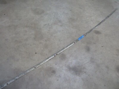 1978 - 1984 年 Oldsmobile Cutlass Calais 外后窗下边盖片  — 第 1/2 张图片