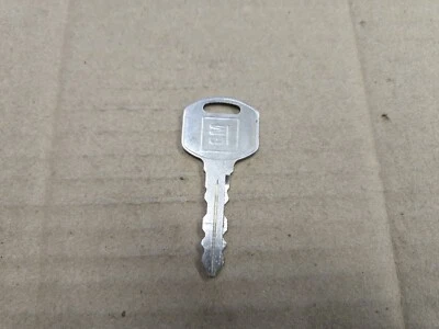 Llave de encendido cerradura de puerta cromada de fábrica OEM para GM Chevy GMC Buick Pontiac Oldsmobile Foto 1 de 2