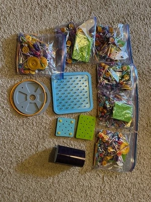 Goldie Blox | Lote masivo | Múltiples kits con libros y piezas adicionales Foto 1 de 4