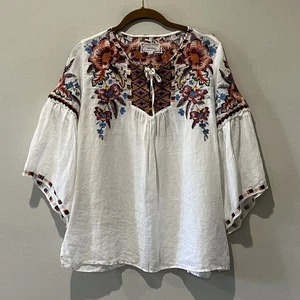 Johnny Was Caila Top Damen kleine Rüschen Boho Blumen bestickt Flatterärmel - Bild 1 von 10
