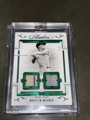 Camiseta 2021 Panini Flawless Roger Maris Duel Game Worn verde #/3 listras de giz - Imagem 1 de 2