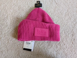 Coach Leatherware Pink Patch Beanie Mütze Neu mit Etikett - Bild 1 von 8