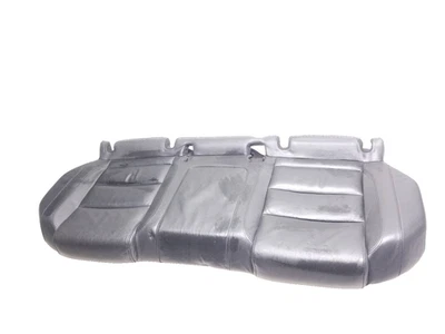 2010 - 2014 年大众高尔夫 GTI 后座下靠垫原始设备制造商 — 第 1/4 张图片