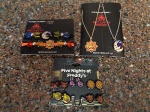 Five Nights at Freddy's Modeschmuck Bestie Armband, Halskette, Ohrring Sets - Bild 1 von 12