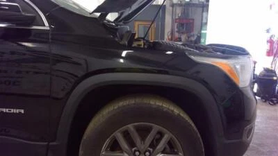 (LOCAL PICKUP ONLY) 17 18 19 GMC GMC ACADIA Fender Passenger Foto 1 de 4