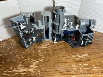 DE COLECCIÓN KENNER STAR WARS 1982 MICRO COLECCIÓN MUNDO ESTRELLA DE LA MUERTE CON TODAS LAS FIGURAS Foto 1 de 4