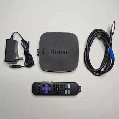 Transmisión de video Roku Ultra 4670x 4K HDR con control remoto por voz y cable de alimentación probado  Foto 1 de 4