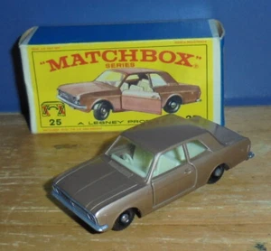 Matchbox normale Räder 25 Ford Cortina ohne Stiefelbolzen SC1 - Bild 1 von 2