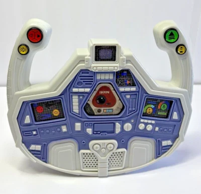 Controlador de misión Starship Disney/Pixar Lightyear luces y sonido del volante Foto 1 de 4