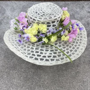 WHITE WOVEN SUMMER HAT FLORAL TOP HAT OCCASSION PASTEL FLOWERS - Picture 1 of 6