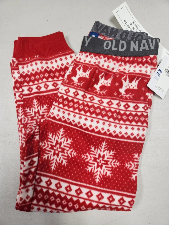 Old Navy Boys Fleece Pajama Bottoms Joggers Red Fair Isle Small 6-7 - Image 1 of 1