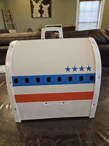 Vintage 1973 Barbie's Friend Ship United Airlines Fold Out Playset Case - Bild 1 von 22