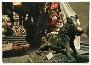 Florence Italy Wild Boar Statue at Loggia del Mercato Nuovo Postcard - Picture 1 of 2