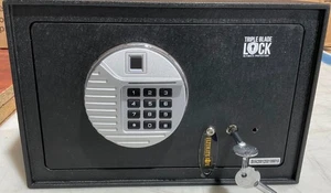 Ultimate Safe  0.3 cu ft Biometric Fingerprint Digital Home Office Small 20BIOM - Picture 1 of 4