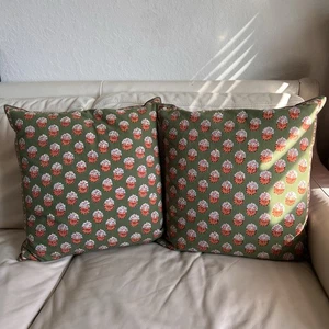 Ralph Lauren Village Mews Terraza Terciopelo Lentejuelas Juego de 2 Almohadas ¡RARO! - Imagen 1 de 8