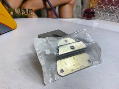 🔥09-16 Soporte de montaje de filtro de aire Harley Touring Road King Electra Glide🔥 Foto 1 de 4