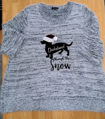 Suéter de vacaciones Verve Ami para mujer Dachshund a través de la nieve talla 3X negro/blanco Foto 1 de 4