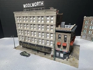 Diorama de grandes almacenes a medida escala N “Woolworths” edificio comercial - Imagen 1 de 23