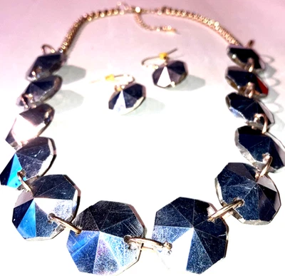 • COLLAR KIRKS FOLLY • COÑAC AHUMADO/CRISTAL GRIS Y 2 PR. JUEGO DE PENDIENTES • Foto 1 de 4