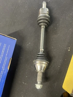 Conjunto de eje CV GSP NCV11129 2000-2011 Ford Focus Foto 1 de 4