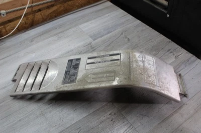 Protector de cubierta de embrague Ski-doo Summit 800 Highmark 2000 correa de transmisión Foto 1 de 4