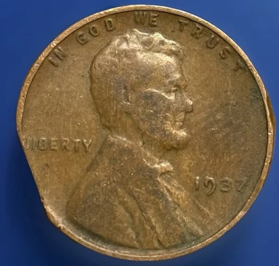 1937-P Lincoln Wheat Cent Clipped Planchet. Mint Error Coin. - Image 1 of 3