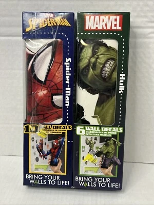 Calcomanía de pared Marvel Incredible Hulk & Spider-Man interacción de realidad aumentada 3D Foto 1 de 4