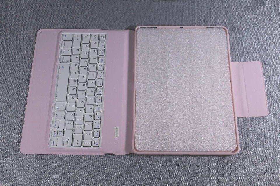 Smart Keyboard Wireless Touchpad Case For iPad 10.2/10.5 Pink - Image 1 of 4