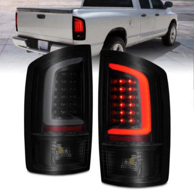 Luces traseras LED ANZO para Dodge Ram 1500 2002-2006 con barra de luz carcasa negra S Foto 1 de 4