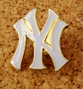 NY logo New York Yankees lapel pin white NY gold backed MLB - Picture 1 of 5