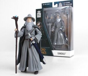 The Loyal Subjects The Lord of The Rings Gandalf BST AXN 5" Action Figure