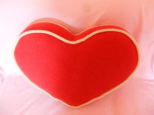 Herz Polsterkissen Herzpolster Bodenkissen Lehne Mikrofaser 46x33x10 cm    - Bild 1 von 11