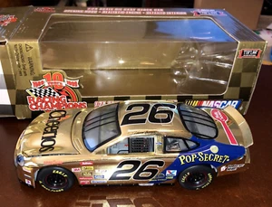 Racing Champions Johnny Benson #26 NASCAR 1:24 Stock Car (Gold 10th Anniversary) - Picture 1 of 12