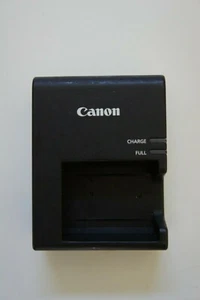 OEM Canon LC-E10 Battery Charger    - Picture 1 of 2