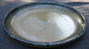 SUPERBE GRAND PLAT EN GRES EPAIS 40,5 CM DE DIAMETRE - Picture 1 of 6