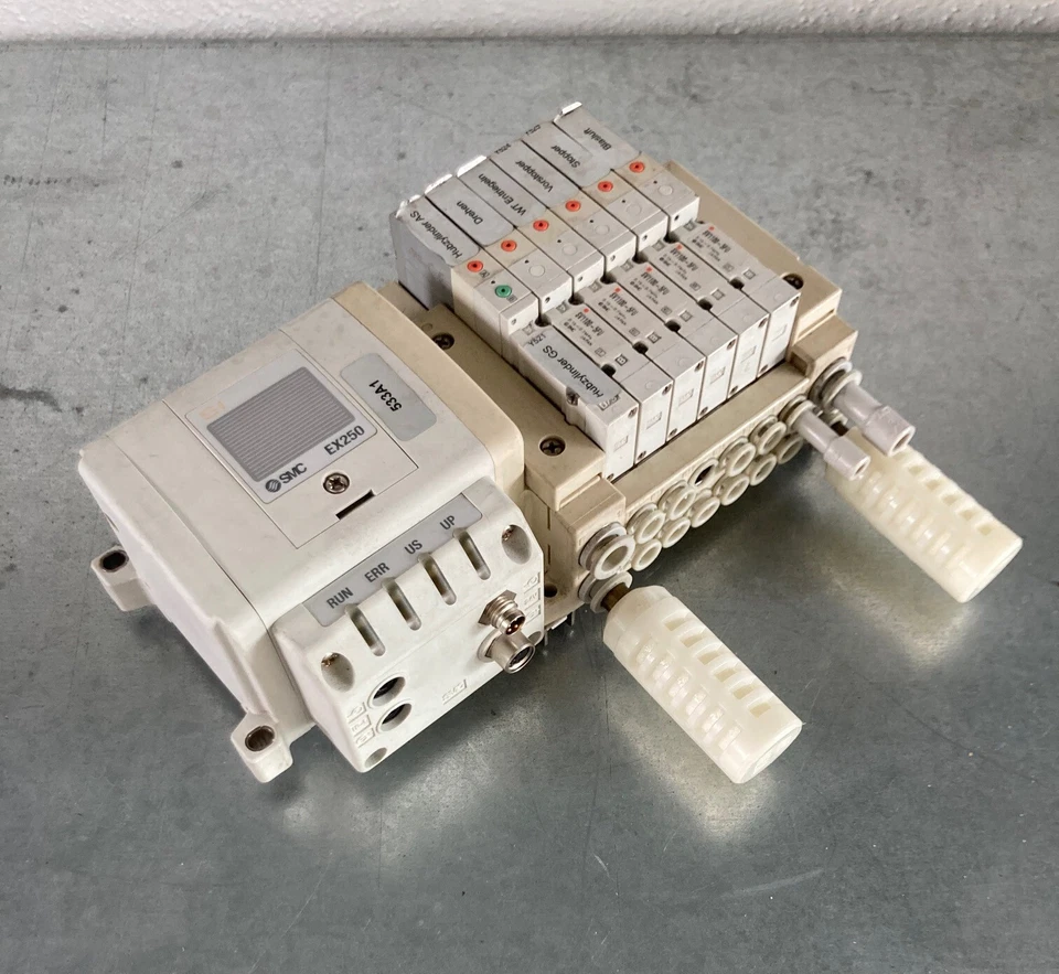 SMC SI UNIT EX250-SBI1-X41 + 6x SV1100-5FU Ventilinsel Pneumatikventil - Bild 1 von 4