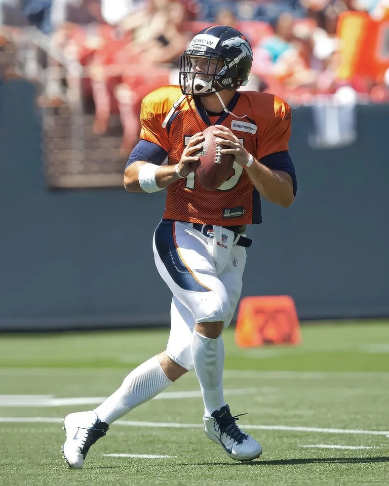 Impresión fotográfica brillante Tim Tebow #15 Denver Broncos NFL 8"X10" 2-SXX Foto 1 de 1