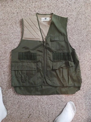 Black Sheep Outdoor Shooting Vest Size Mens Med  Shoulder Padded Mesh Hunting - Image 1 of 4