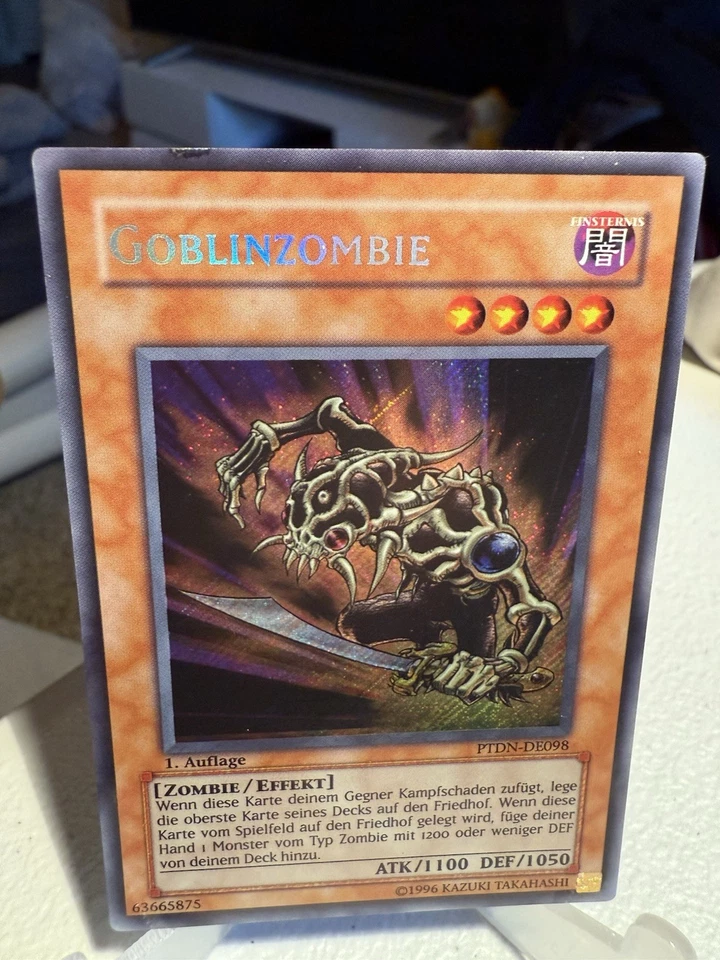 Yu-Gi-Oh Goblin Zombie PTDN-EN098 Secret Rare 1st Edition LP German  - Image 1 of 4